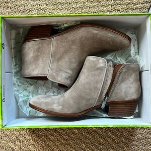 Sam Edelman Tan Ankle Boots